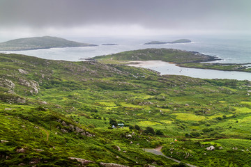 Fototapeta premium アイルランドの典型的な風景 Scene Ring of Kelly in Ireland