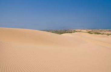 Fototapeta na wymiar White sand dunes in Mui Ne, Phan Thiet city, Vietnam
