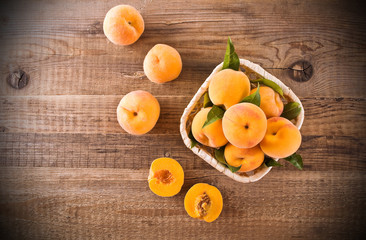 Peaches in the basket. 