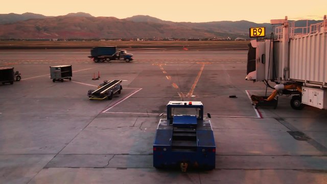 Wide Shot of Gate B9