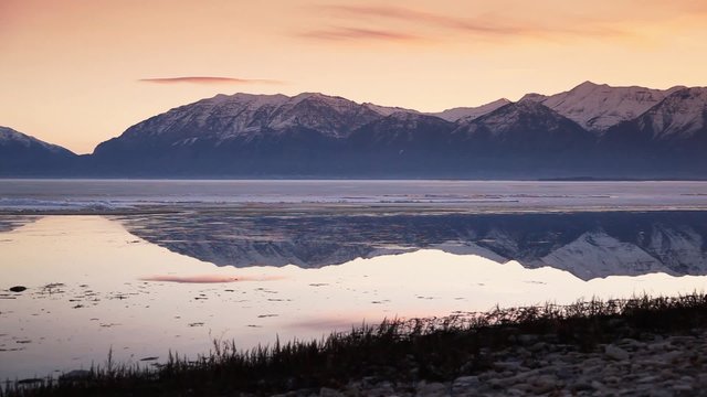 Utah Lake Dolly Shot Tight