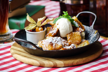 autumn dessert