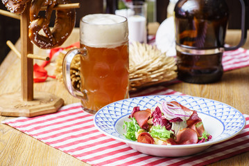 salad with ham