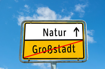 Ortstafel Natur/Großstadt