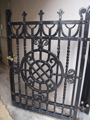 Classical design black wrought iron gate