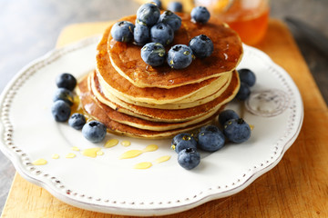 american pancakes with syrup