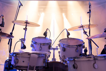 Fototapeta na wymiar drum set on stage,stage lighting