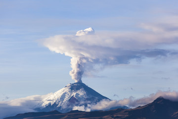 Cotopaxi volcano eruption