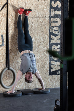 Handstand during crossfit training