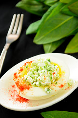 eggs with cottage cheese, wild leek and paprika