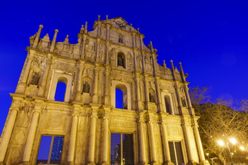 Fototapeta na wymiar Ruínas da Antiga Catedral de São Paulo at Macau