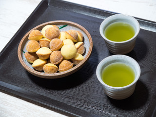 お茶と菓子