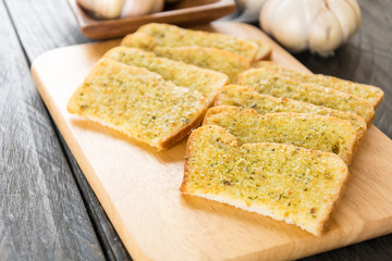 crispy bread garlic