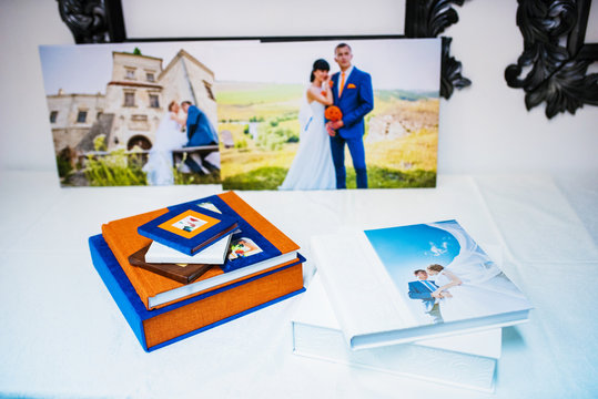 wedding photo book and album with picture