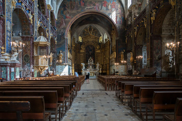 Fototapeta na wymiar Intérieur Collégiale-Notre-Dame -des-Anges