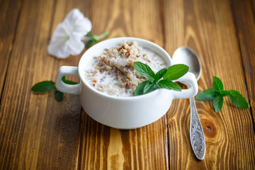 buckwheat porridge with milk