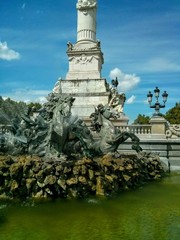 Fototapeta premium Fontaine des quinconces