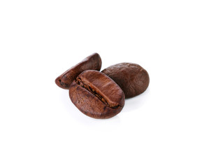 Obraz premium Coffee bean isolated on white background