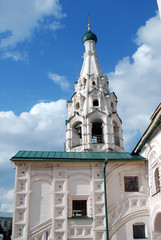 Fototapeta premium Church of Elijah the Prophet in Yaroslavl (Russia) famous by its original 17th century frescoes. UNESCO World Heritage Site.