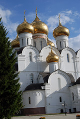 Fototapeta na wymiar View of the Assumption Church in Yaroslavl, Russia.