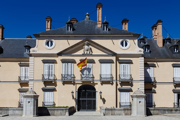 Fototapeta na wymiar Palacio en el Monte del Pardo, en Madrid