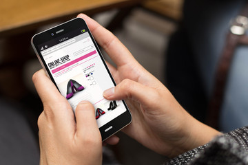 street girl e-commerce