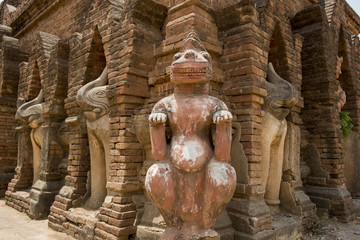 Fototapeta premium ASIA MYANMAR BAGAN TEMPLE PAGODA