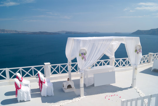 Wedding decoration on Santorini Island, a popular wedding destin