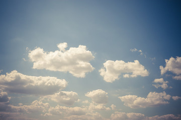 Fototapeta na wymiar blue sky vintage background