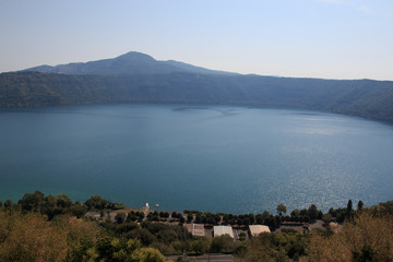 lago Albano da Castel Gandolfo (Roma)