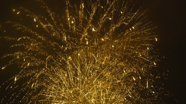 Beautiful Golden Fireworks - slow motion - audio