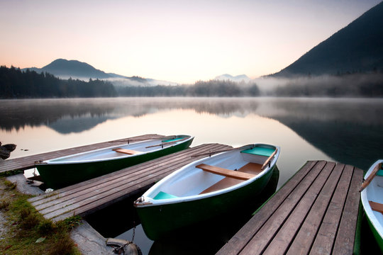 nebliger Herbstmorgen am Hintersee