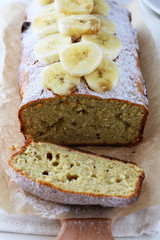 fresh banana cake