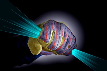 Laser Power in der Hand bezwingen, Petrol