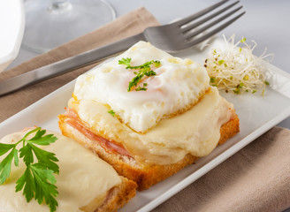 Croque monsieur and madame