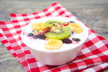 Natural yogurt with fresh berries and cereals