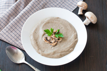bowl of vegetarian mushroom soup