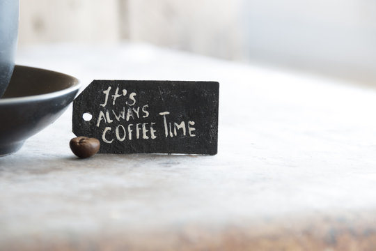 Fototapeta hand lettering "it always coffee time"