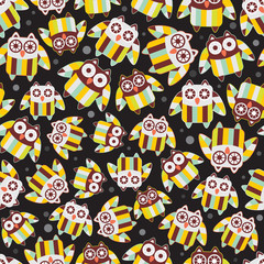 Seamless pattern with cute owls.