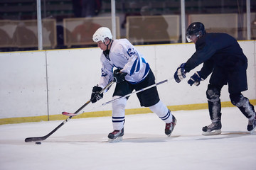 ice hockey sport players