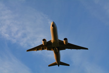 青空と飛行機