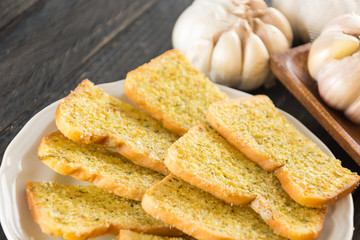 crispy bread garlic