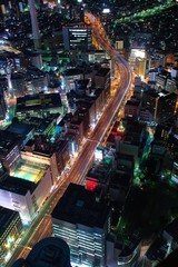 東京　高層ビルから望む首都高　光跡