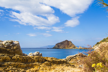 Scorcio di una piccola isoletta nel Monte Argentario