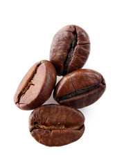 Obraz premium Brown coffee beans isolated on white