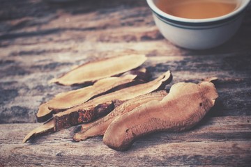 Ganoderma lucidum tea - Ling zhi mushroom.