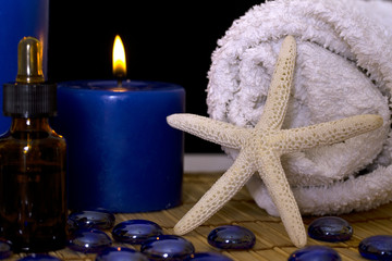 Obraz na płótnie Canvas Spa accessories for massage treatments