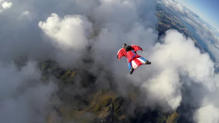 Abwaschbare Fototapete Luftsport Wingsuiten in Norwegen