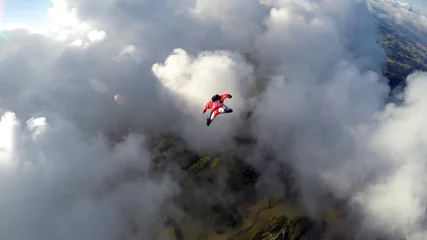 Crédence de cuisine en verre imprimé Sports aériens Wingsuit en Norvège