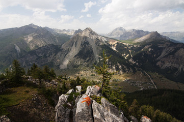 Alpine nature / The Alps are the highest and most extensive mountain range system that lies entirely in Europe, across Austria, France, Germany, Italy, Liechtenstein, Monaco, Slovenia, and Switzerland